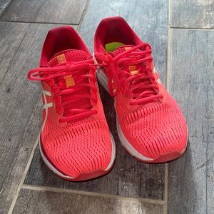 Women’s ASICS athletic shoes
